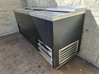 Botellero nevera 1,7m 3 puertas