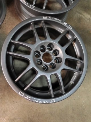 Llantas OZ Racing F1 16"