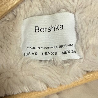 Talla XS - Chaqueta capucha efecto pelo