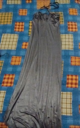 Vestido largo gris