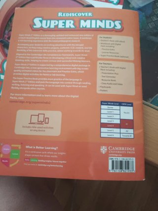 Libro de 4° Primaria. SUPER PRACTICE. CÓMO NUEVO.