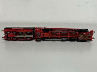 Locomotora BR 18 DRG Märklín H0 DIGITAL Y SONIDO.