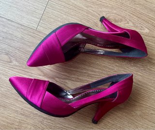 Zapatos Marian fucsia Talla 38