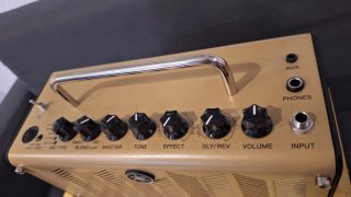 Amplificador Yamaha THR5A Beige