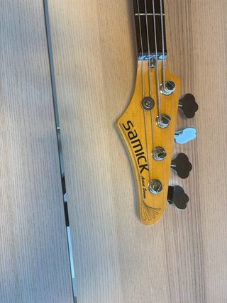 BAJO ELÉCTRICO SAMICK ARTIST SERIES MADE IN KOREA