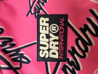 Mochila Superdry Rosa Estampada