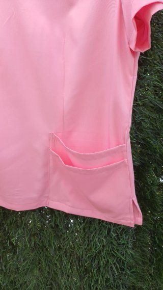 Uniforme rosa talla M
