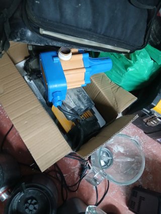 Cajas de herramientas vacías