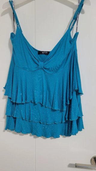 Top Morgan Azul con Volantes y Brillos