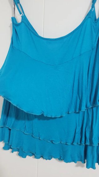 Top Morgan Azul con Volantes y Brillos