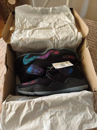 Zapatillas basket Adidas Issue 3. Nuevas!!!