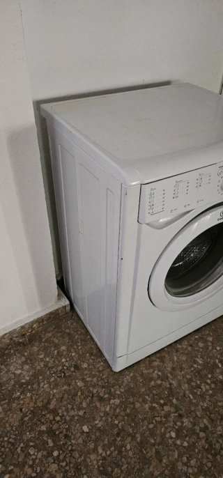 Lavadora para reparar o piezas