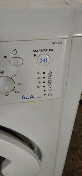 Lavadora para reparar o piezas