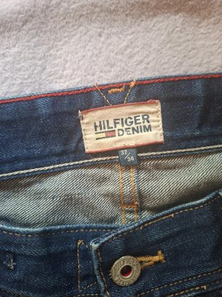 Pantalón vaquero Tommy Hilfiger Talla 32/34