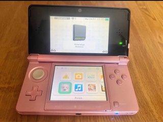 Nintendo 3DS Rosa + Caricatore + Nintendogs