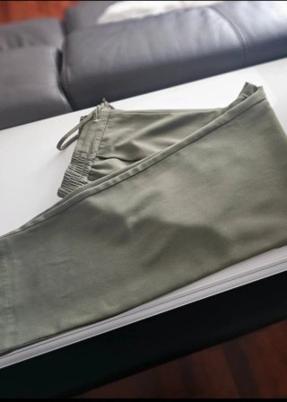 Pantalón Zara Verde Oliva