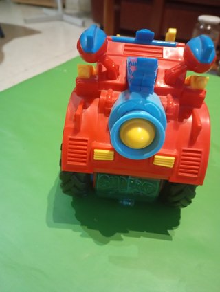 Camión Monstruo Monster Roller Truck Hero