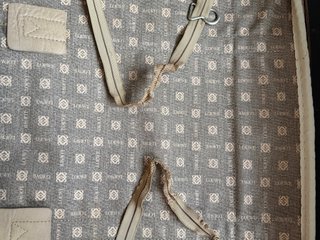 Maleta vintage Loewe negra y beige