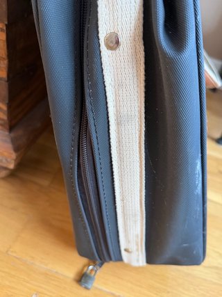 Maleta vintage Loewe negra y beige