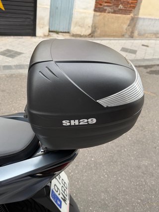 Honda PCX 125 gris, ABS, 7500km 09/22