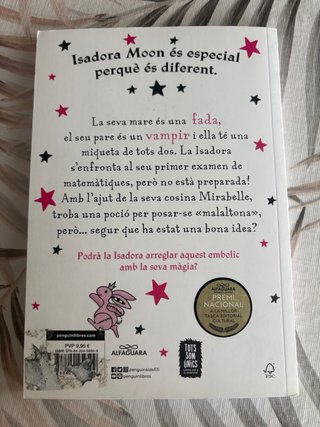 Libro Isadora Moon i la poció rosa. (catalán)