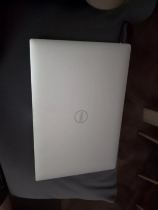 Portátil Dell Negro XPS 15 9570