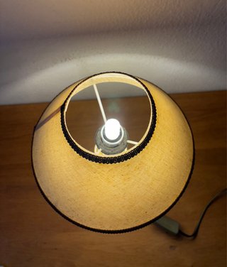 Lamparita de mesa vintage tela y metal