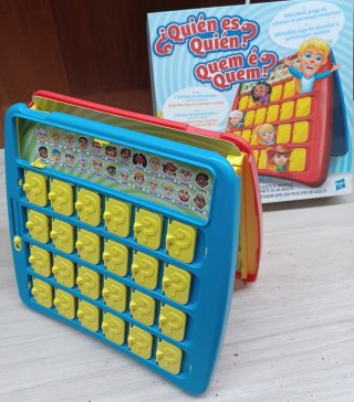 Juego de mesa ¿Quién es Quién?
