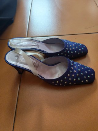 Zapatos destalonados mujer N° 37 pedrería