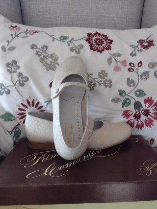 Zapatos niña piel comunión blancos