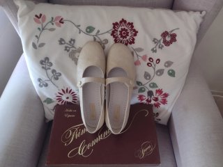 Zapatos niña piel comunión blancos