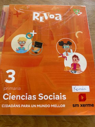 Ciencias Sociais. 3 Primaria. Revoa