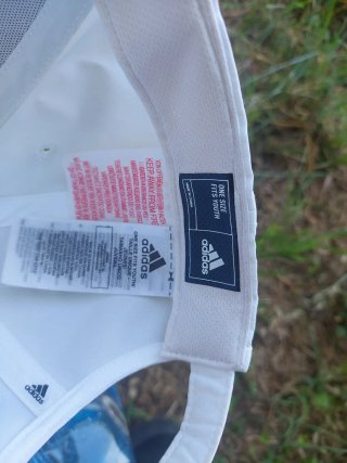 Gorra Adidas Gris y Blanca
