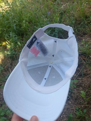 Gorra Adidas Gris y Blanca