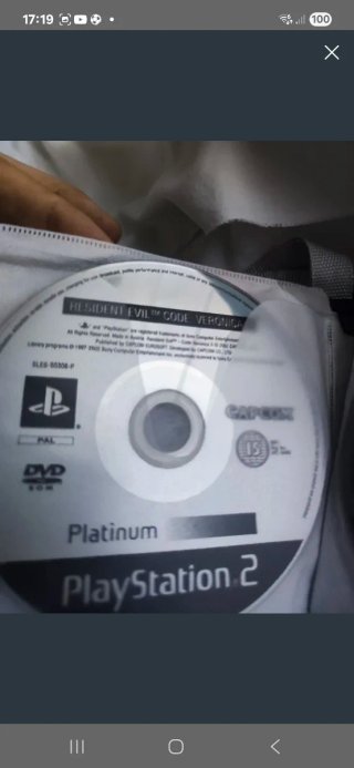 Lote God of War e Resident Evil Code Veronic