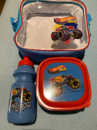 Mochila Hot Wheels con Botella y Tupper