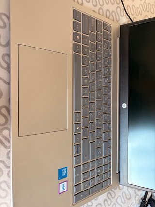 Portátil HP 15 fd0298ns Plateado