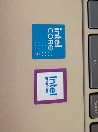 Portátil HP 15 fd0298ns Plateado