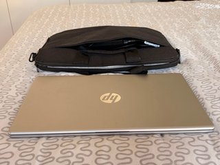 Portátil HP 15 fd0298ns Plateado