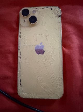 iPhone 14 Dorado