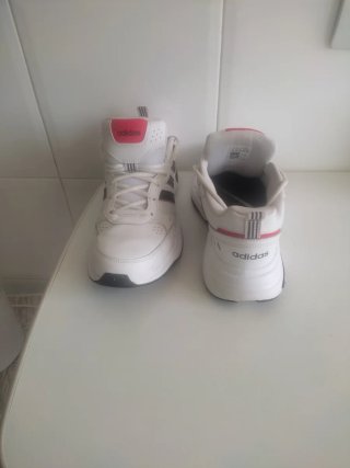 Adidas Strutter EG2655 Sneakers