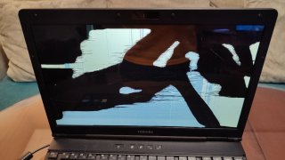 Toshiba Satellite Pro S500 per parti