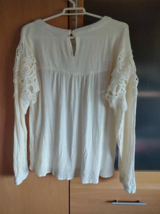 Lote 2 blusas románticas blancas