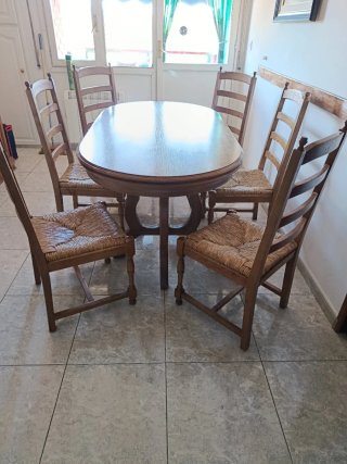 Mesa comedor extensible y 6 sillas