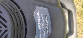 Cortacésped profesional con tracción