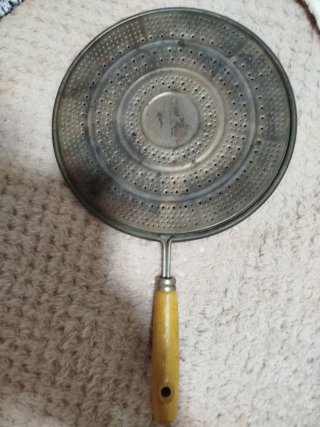 Antiguo brasero calienta-camas