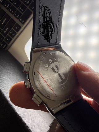 Reloj Hublot Cronógrafo Negro y Plateado