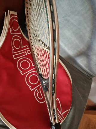 Raqueta Adidas Roja