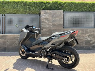 Yamaha TMAX 560 Tech Max AKRA 2021