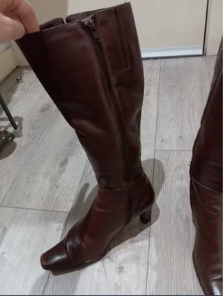 Stivali alti in pelle marrone Taglia 38